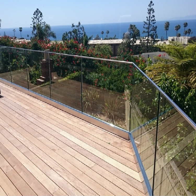 Aluminum U Channel Tempered Glass Balcony Railing